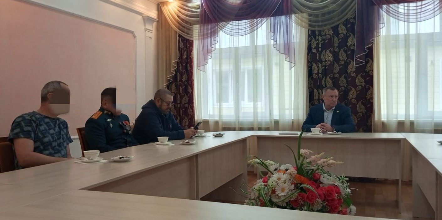 Александр Никошин встретился с  земляками -  участниками СВО, прибывшими в краткосрочный отпуск