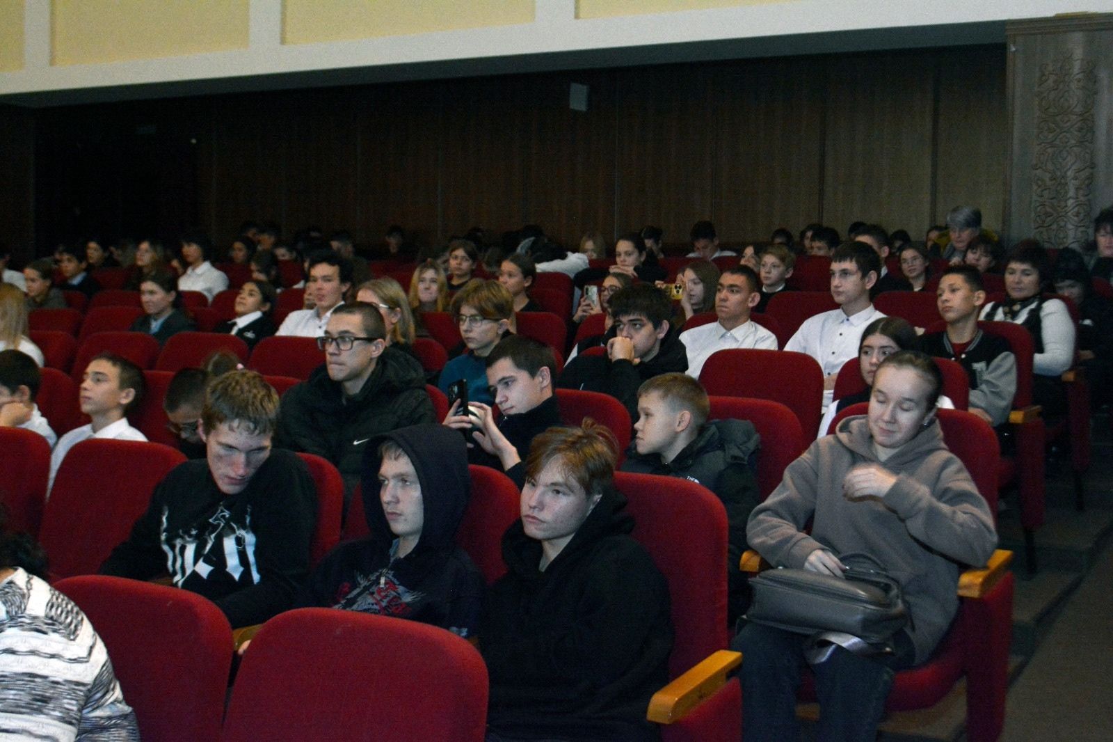 В Алькеевском районе состоялся спектакль «Волшебное Лукоморье»