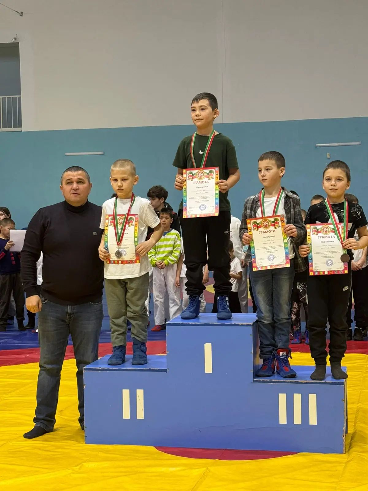 Әлки спортчылары Аксубай районында көрәштә призлы урыннар алдылар