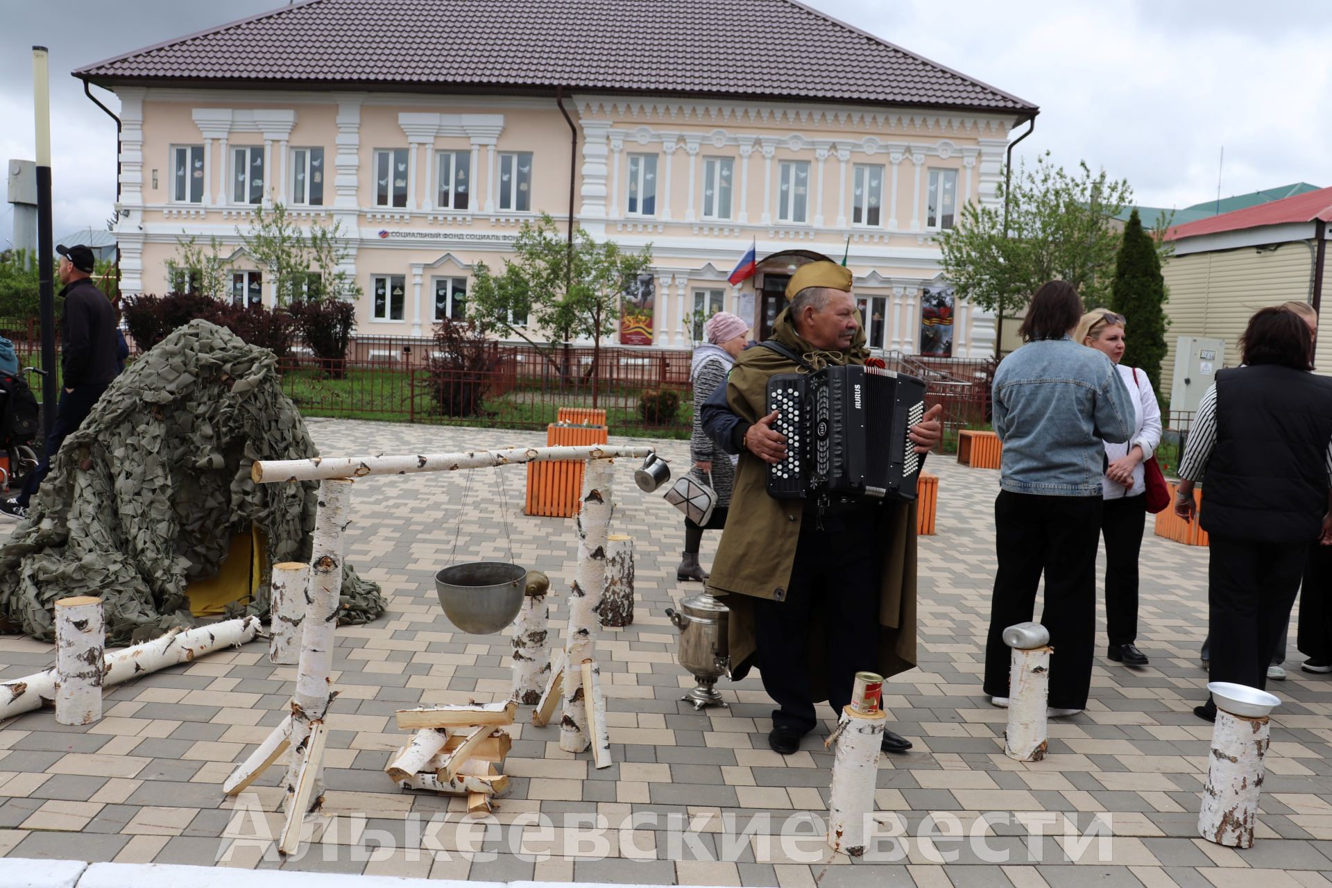 Әлки районында Бөек Җиңү көнен билгеләп үттеләр
