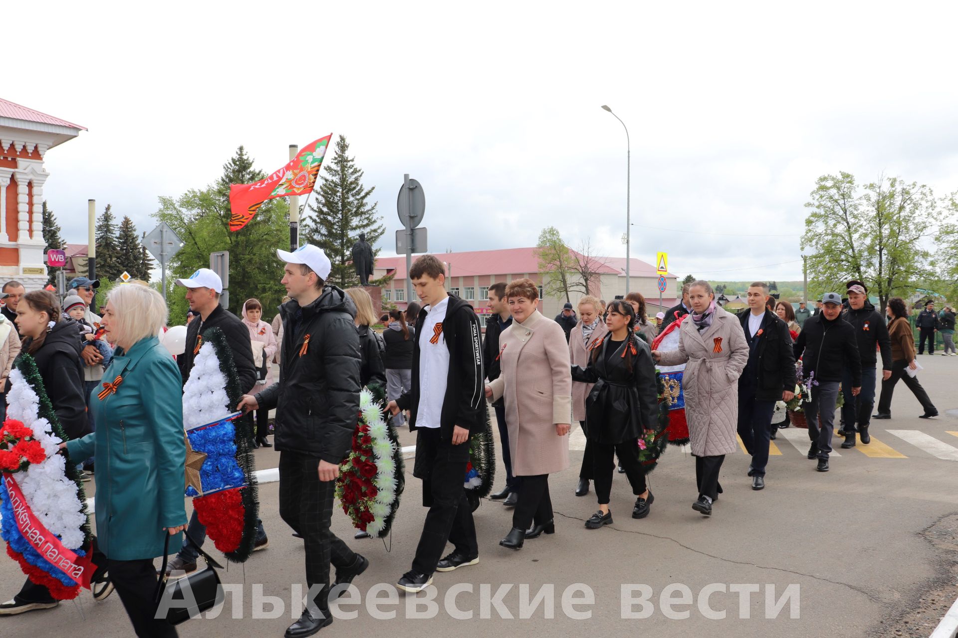 Әлки районында Бөек Җиңү көнен билгеләп үттеләр