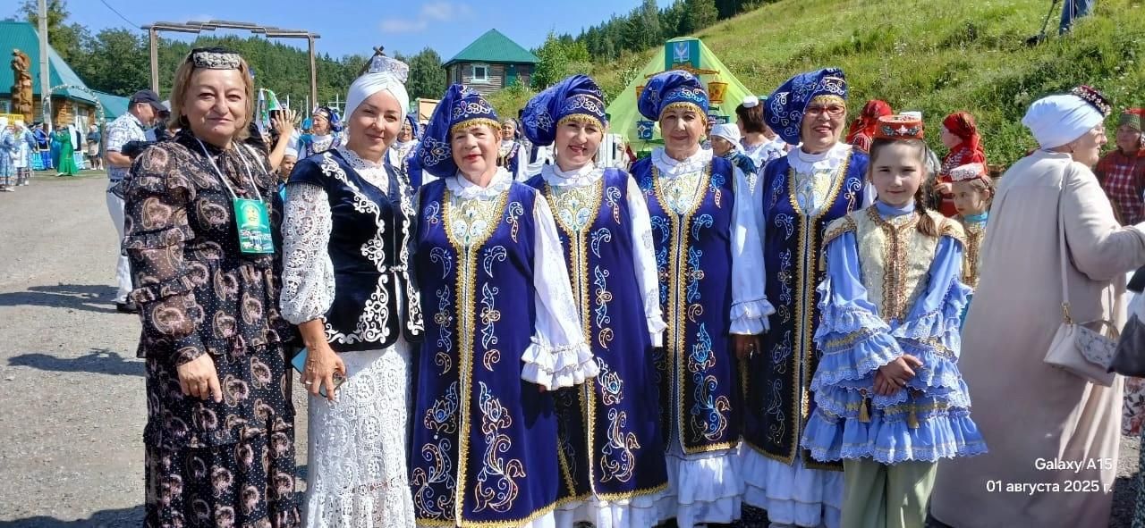 В выездном заседании женской общественной организации «Ак калфак» участвовал и Алькеевский район