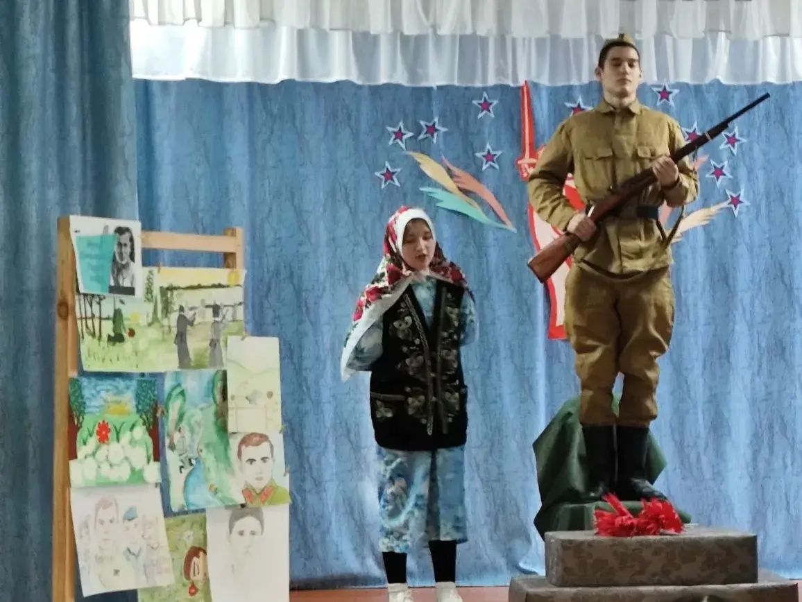 Юхмачы мәктәбендә Муса Җәлилнең тууына 120 ел тулуга багышланган әдәби-музыкаль кичә узды