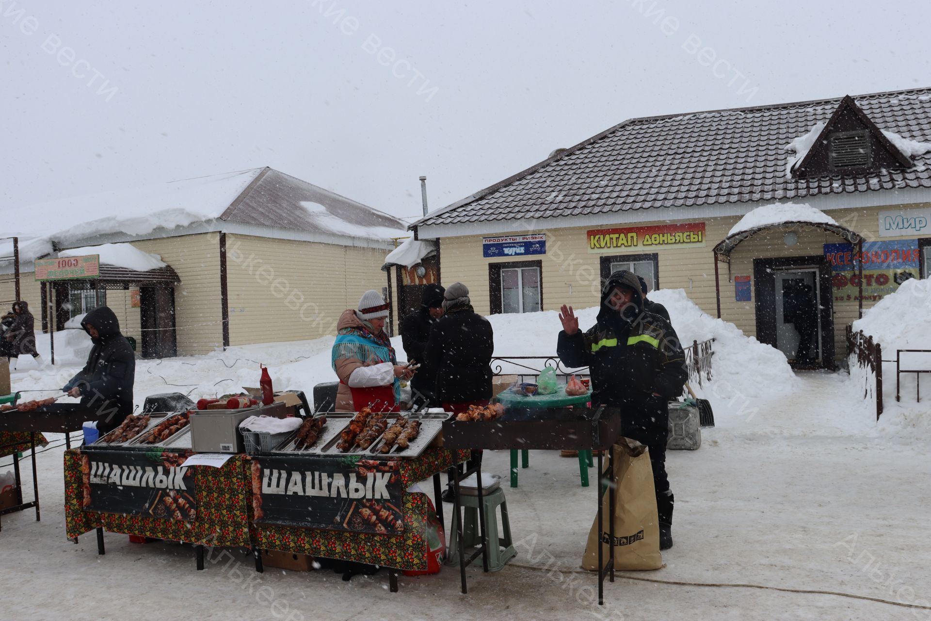 Базарлы Матак үзәгендә Май чабу бәйрәме уңаеннан ярминкә оештырылды