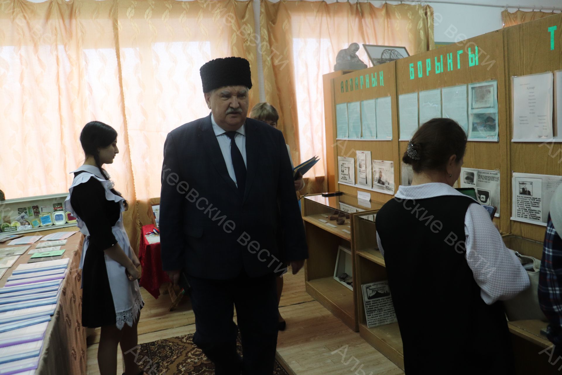 Алпар мәктәбендә автоһәлакәткә очрап, гомере өзелгән Гөлназ Дәүләтшинага багышланган фәнни-тикшеренү бәйгесе үтте