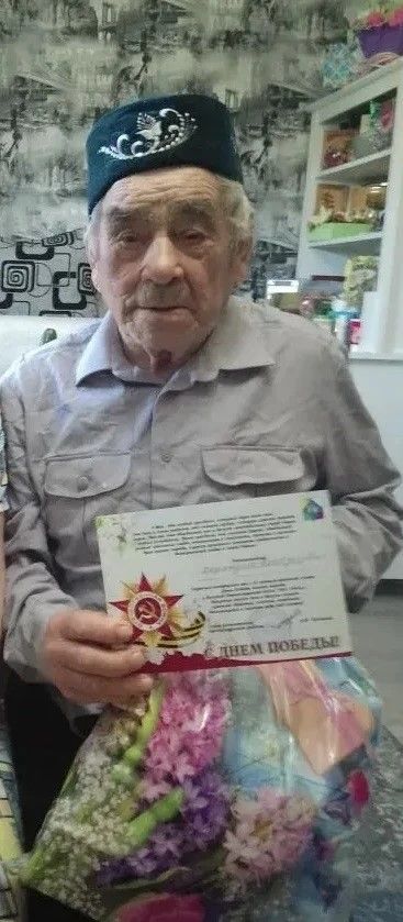 Бөек Ватан сугышы ветераннары Әлки муниципаль районы башлыгыннан бүләкләр алдылар