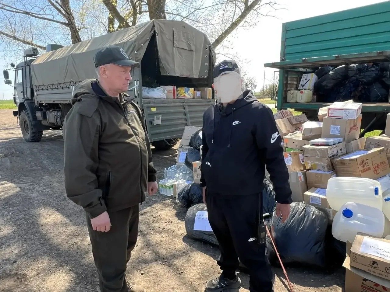 Делегация волонтёров Алькеевского района доста­вила очередную партию гу­манитарного груза жителям городов Лисичанск, Радужный