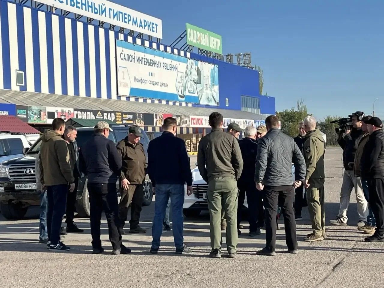 Делегация волонтёров Алькеевского района доста­вила очередную партию гу­манитарного груза жителям городов Лисичанск, Радужный