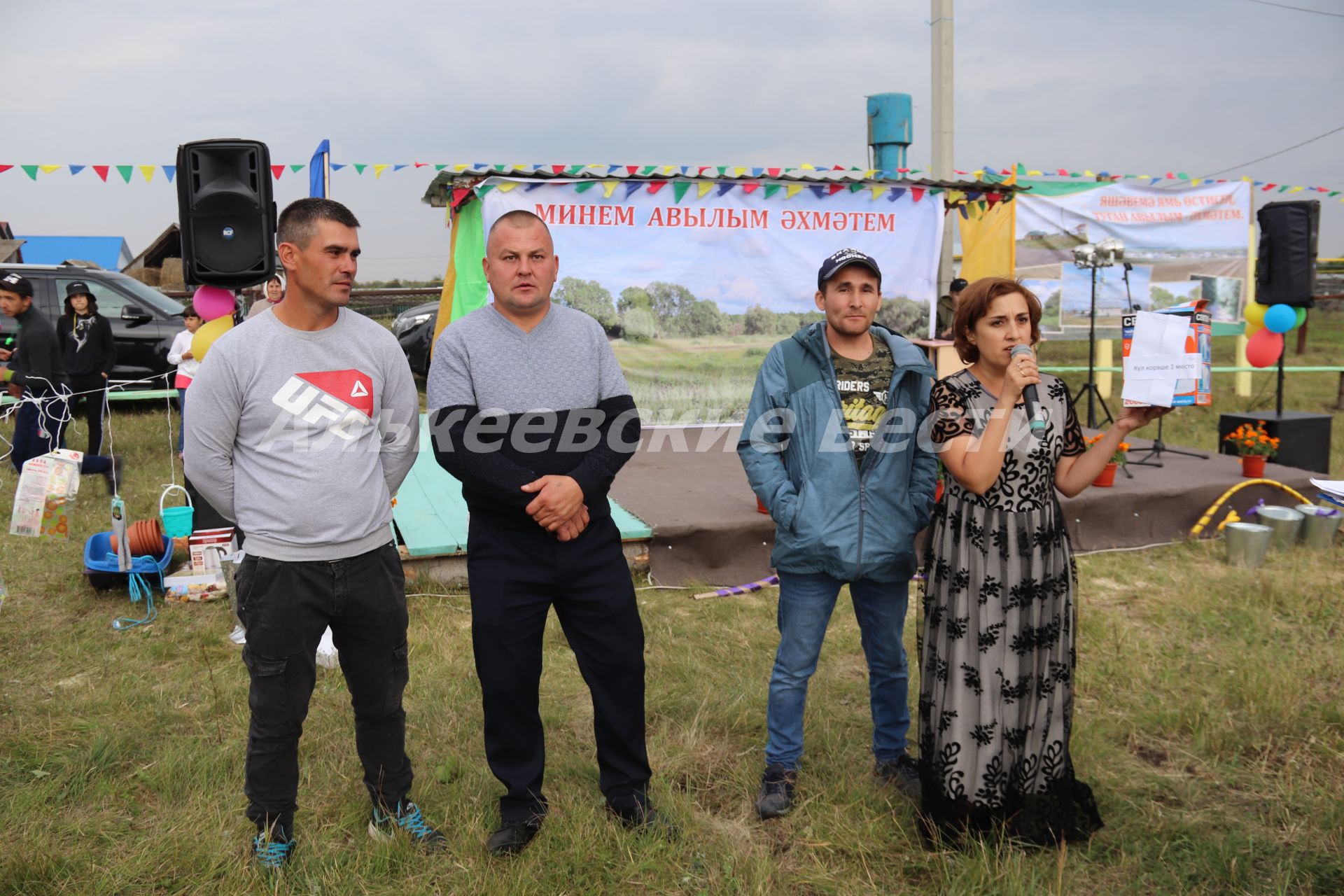 В Ахметьево отметили юбилей школы, провели день села, открыли после благоустройства родник.