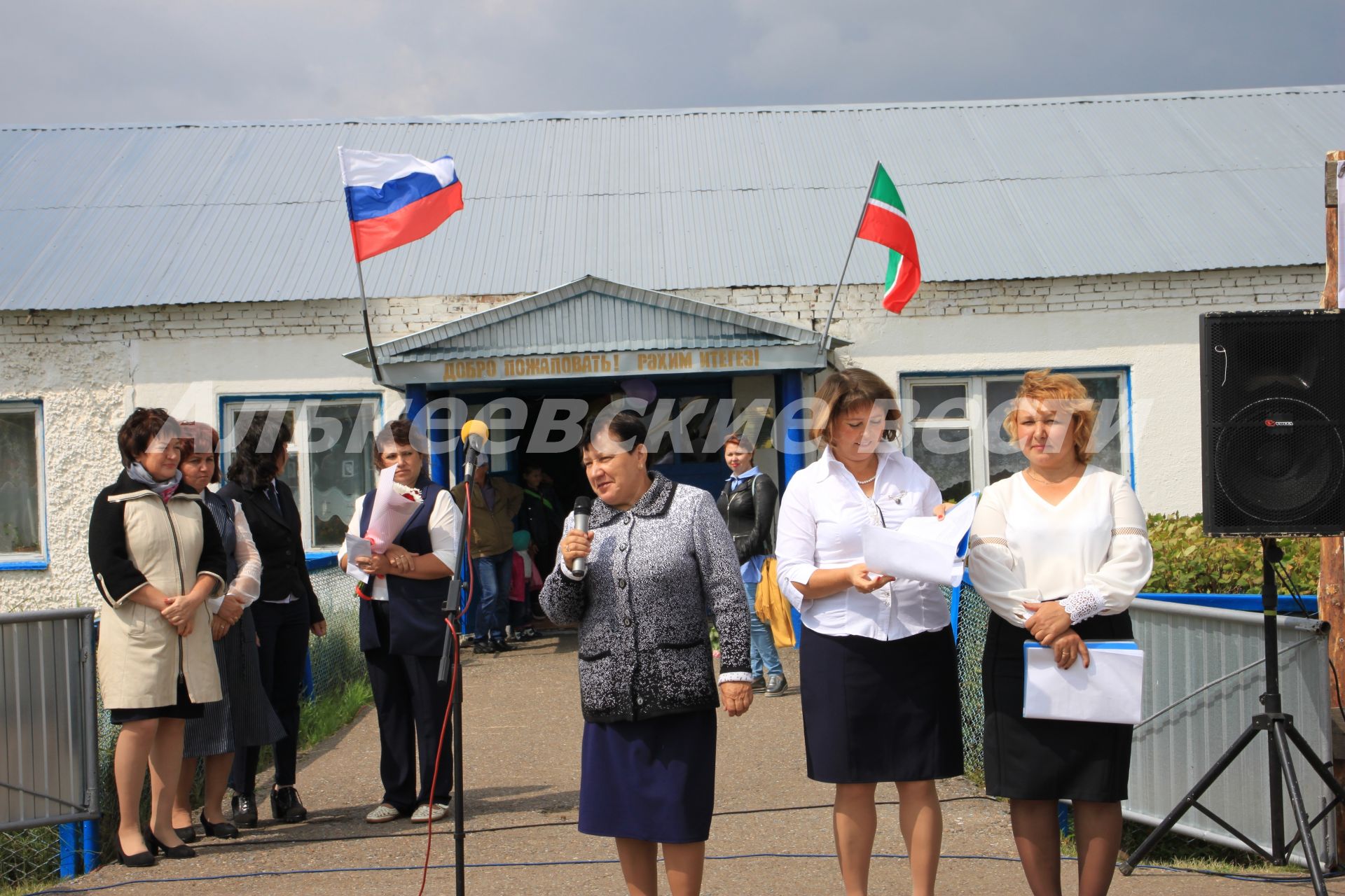 В Ахметьево отметили юбилей школы, провели день села, открыли после благоустройства родник.