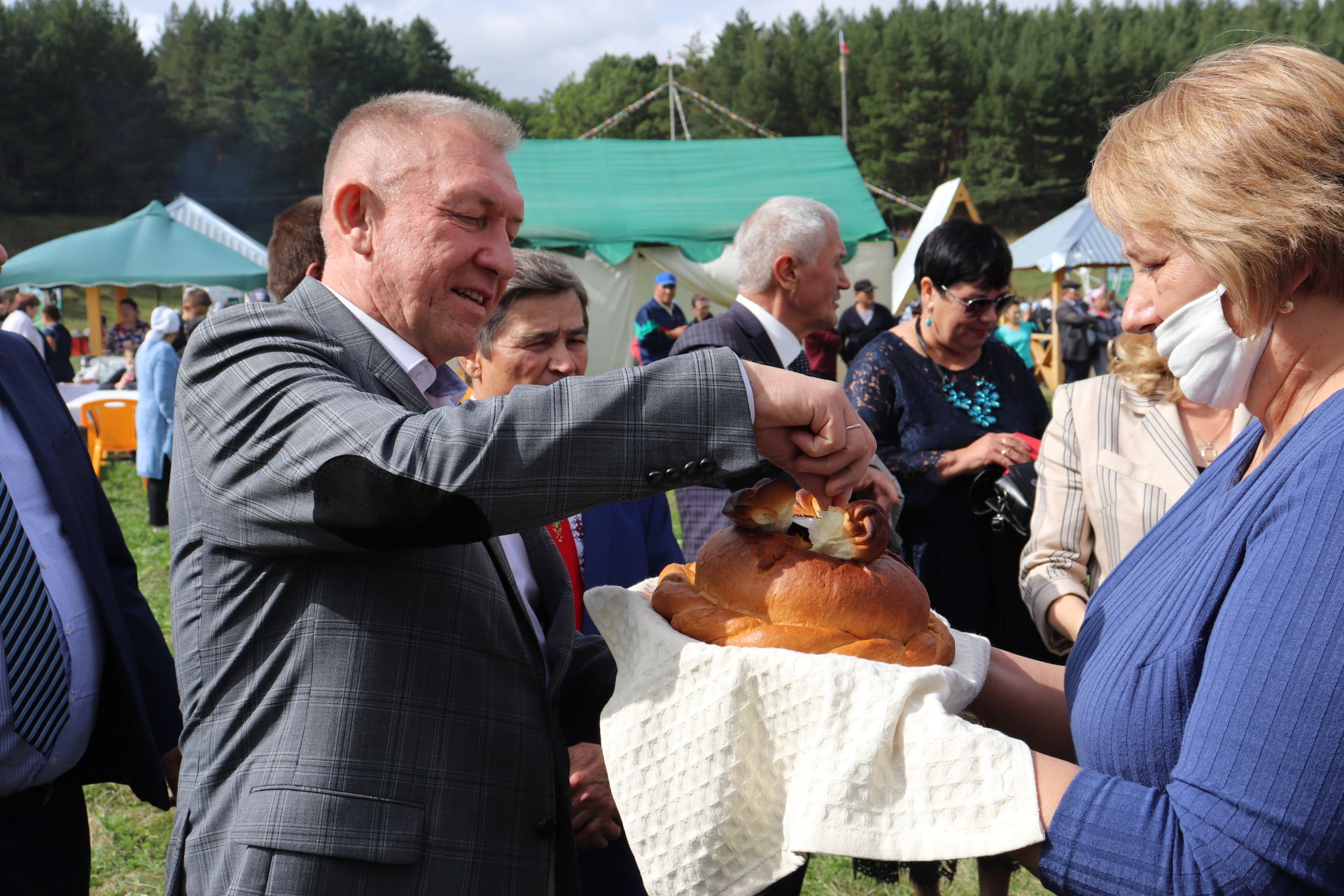 90-летие района и День республики