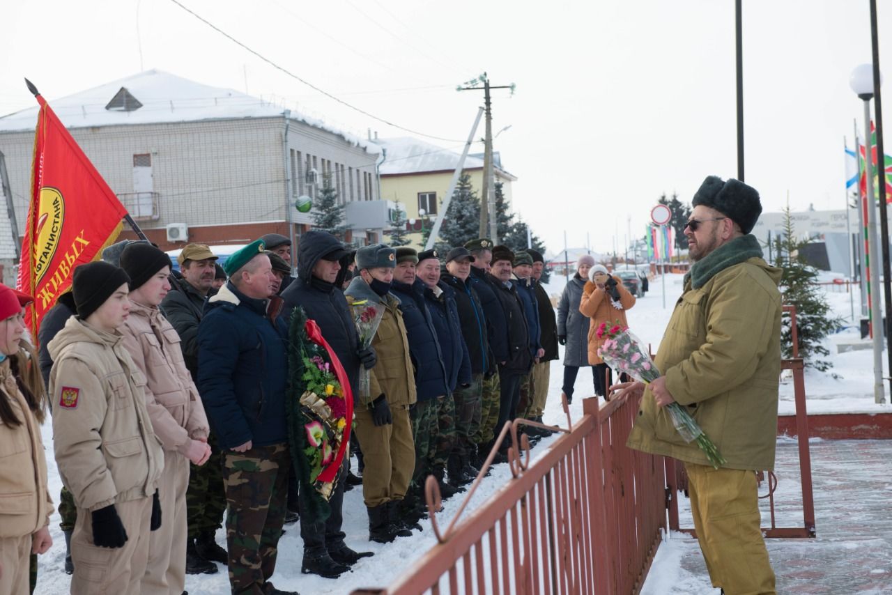 Воины-интернационалисты почтили память наших земляков