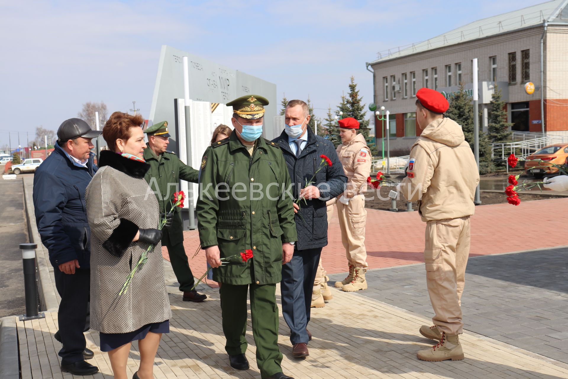 Сергей Погодин һәм Сәрия Сабурская Әлки районында