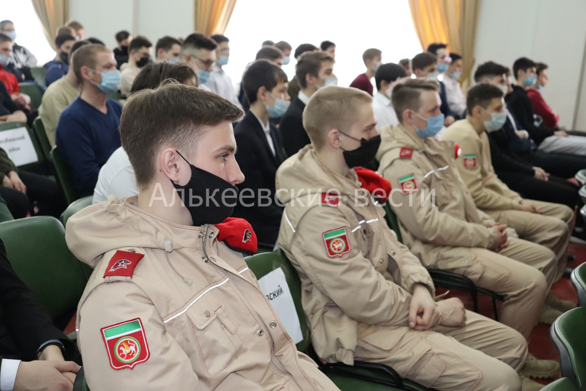 Сергей Погодин һәм Сәрия Сабурская Әлки районында