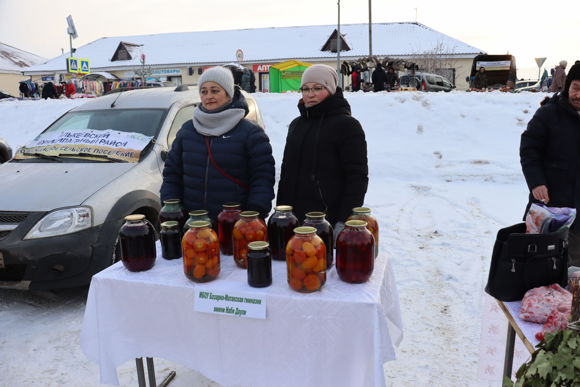 Открытие Главной елки района, ярмарка