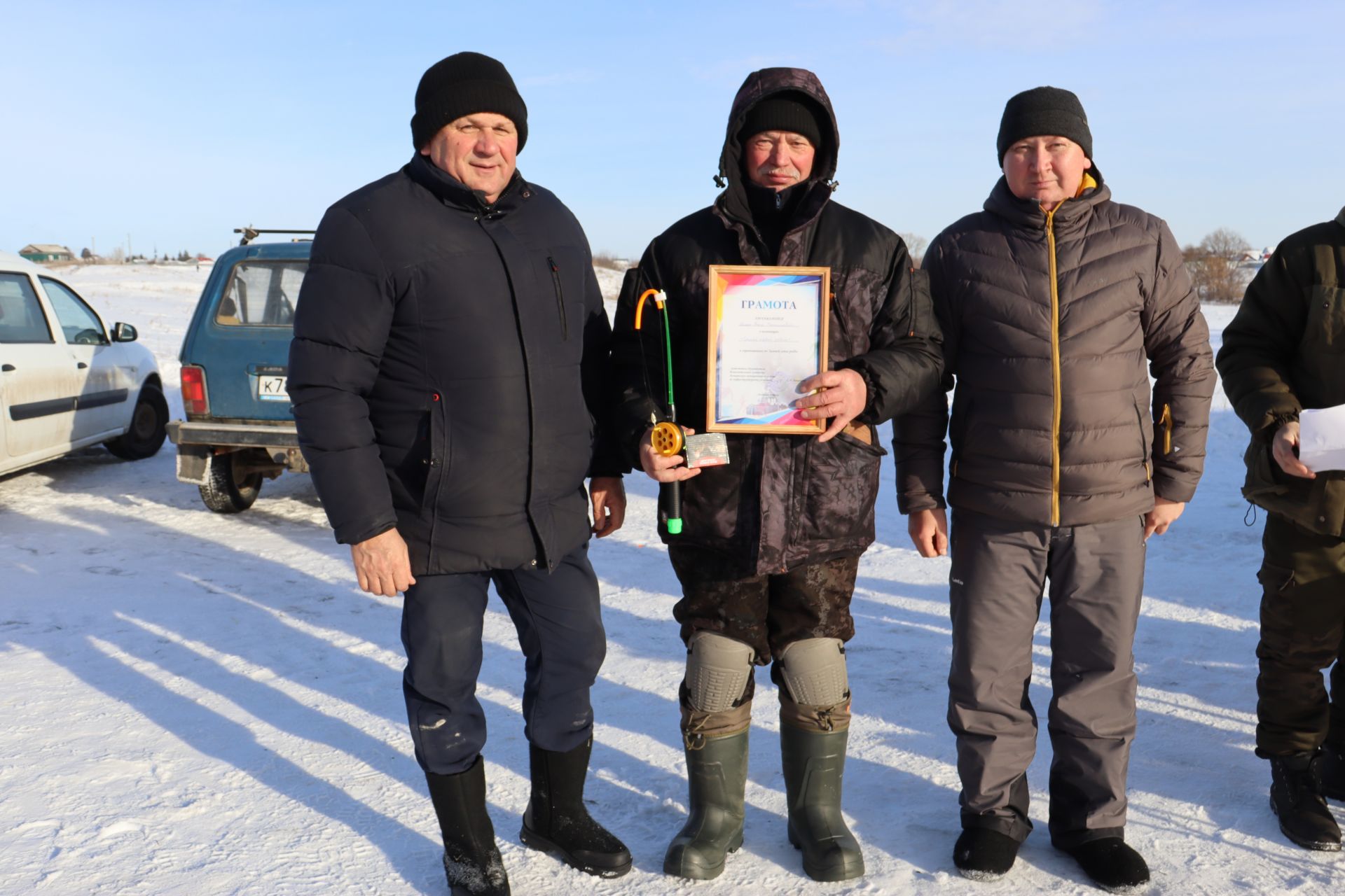 Соревнование по подледному лову рыбы