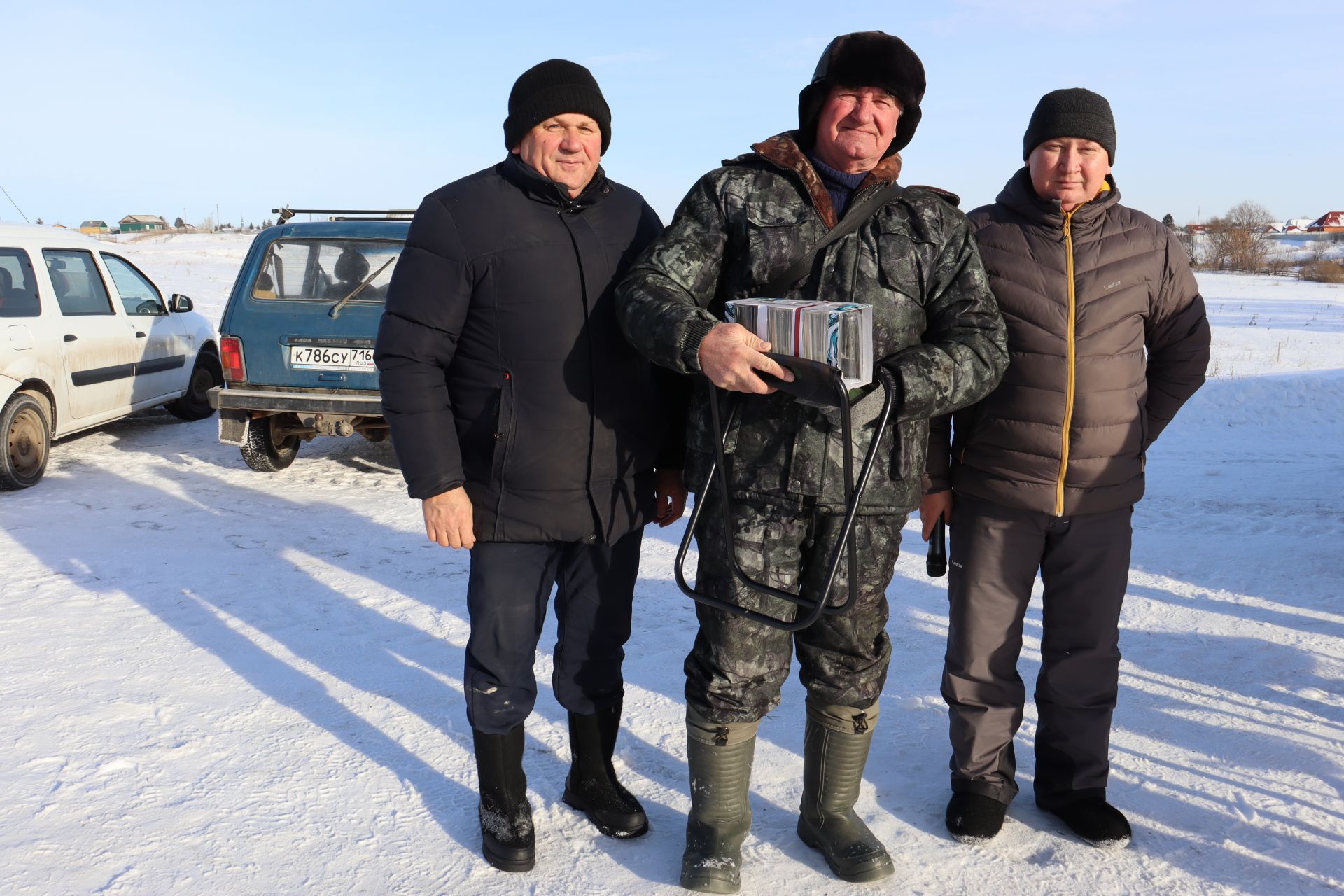 Соревнование по подледному лову рыбы