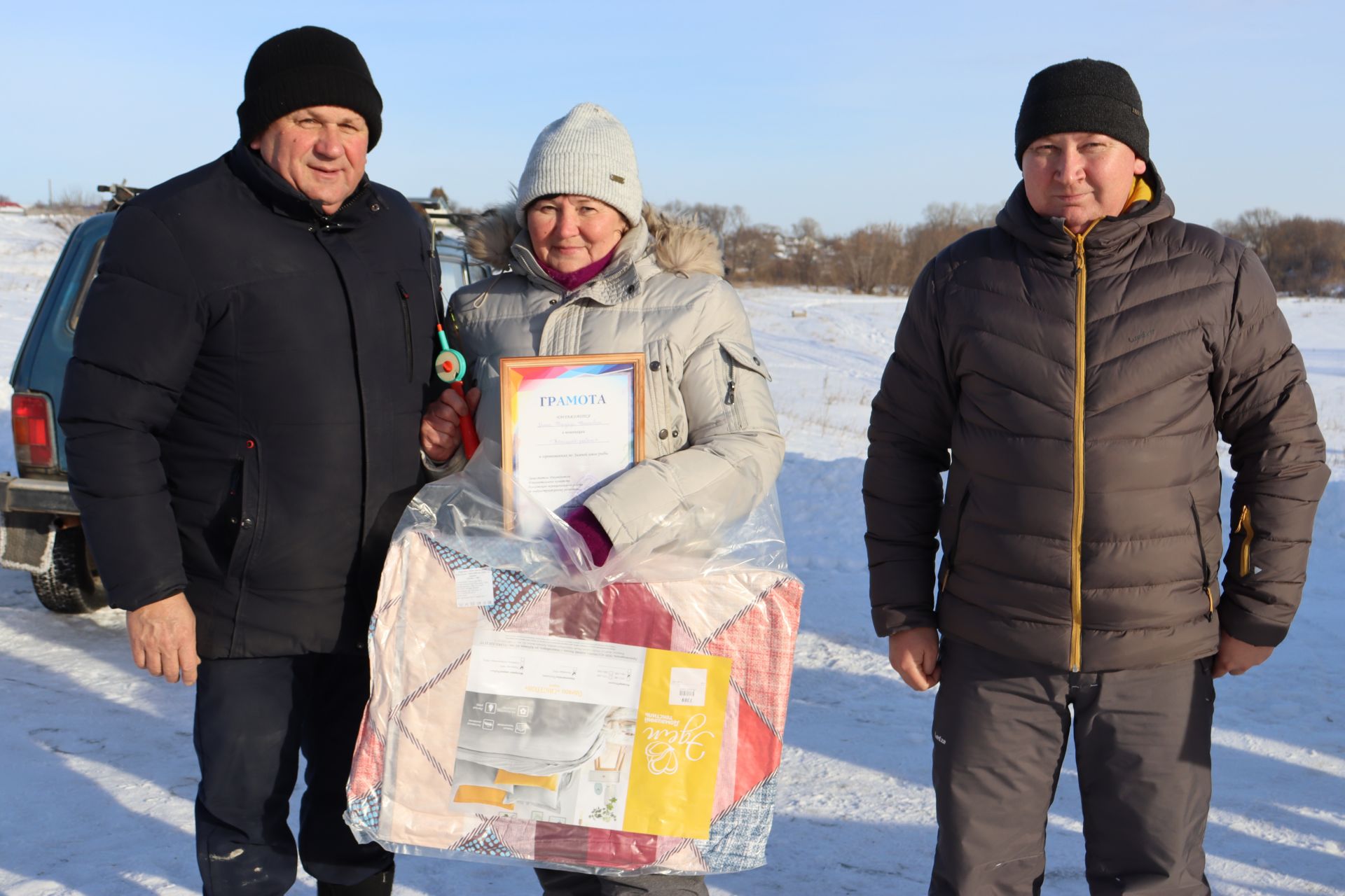 Соревнование по подледному лову рыбы