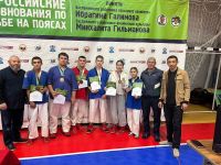 Әлки районы спорт мәктәбендә тәрбияләнүчеләр билбау көрәше буенча Идел буе федераль округы беренчелегенең пьедесталын яуладылар