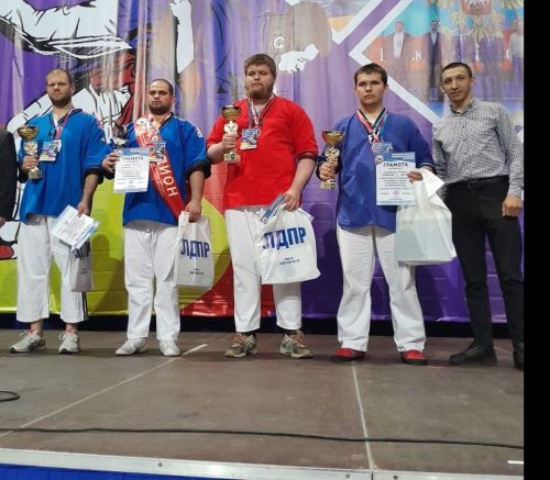 Алькеевские спортсмены заняли призовые места в турнире по борьбе на поясах, памяти В.В.Жириновского