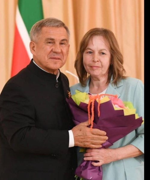 Сәламәтлек саклау өлкәсендәге казанышлары өчен Любовь Оспенниковага мактаулы исем  бирелде