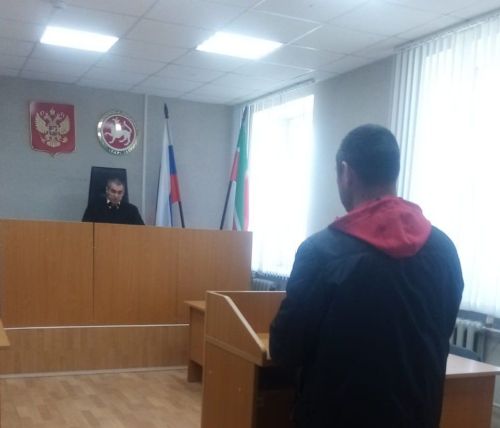 Алькеевца лишили водительского удостоверения