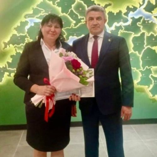 Алпар урта мәктәбе укытучысы республика конкурсында җиңүче булды