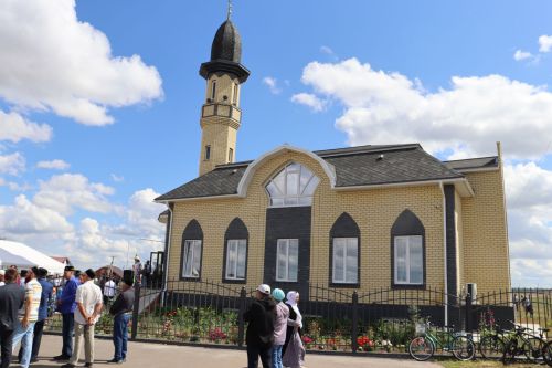 Базарлы Матакта «Өмет» мәчете