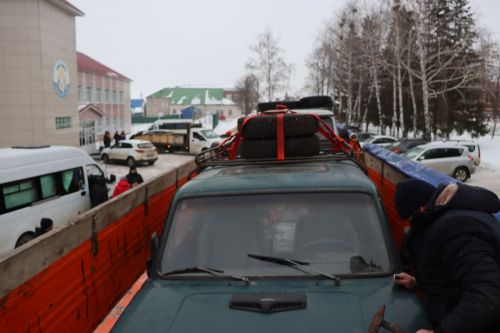 Алькеевским мобилизованным парням отправили еще два автомобиля