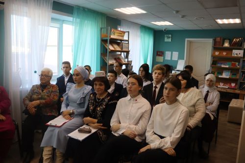 Үзәк китапханәдә Әсрар Гали истәлегенә багышланган кичә узды
