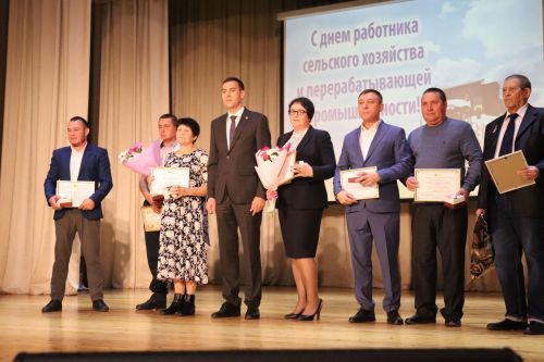В Алькеевском районе прошло мероприятие, посвященное Дню работника сельского хозяйства и перерабатывающей промышленности