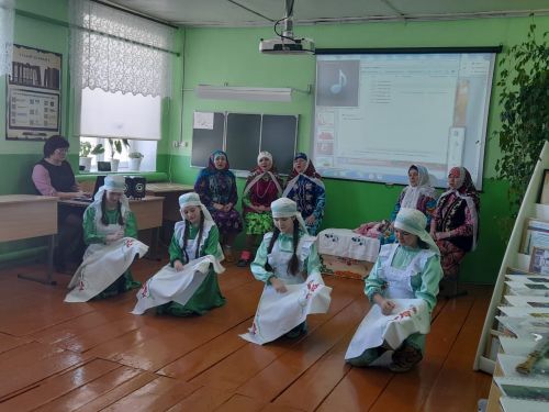 В Верхнеальмурзинской школе прошел районный семинар