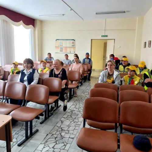 В Нижнеалькеевской школе состоялась встреча с ЮИДовцами и родителями