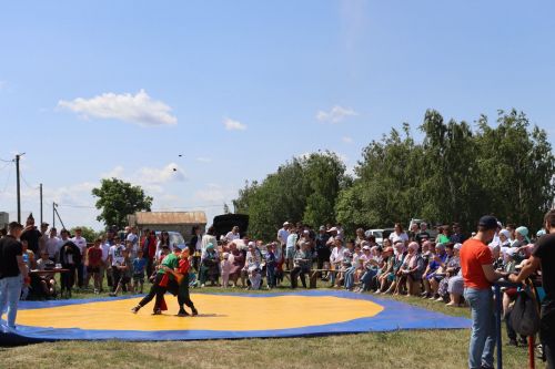 Әлки районының Ташбилге авылында Сабантуй узды