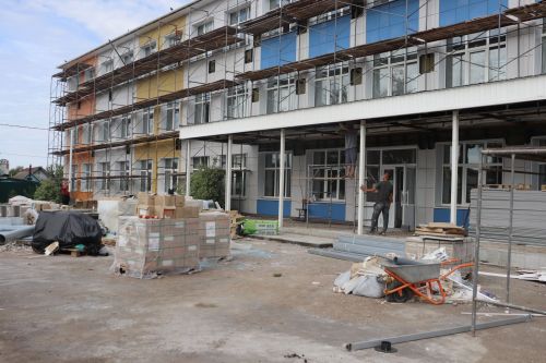 Базарлы Матак мәктәбендә ремонт дәвам итә