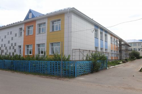 Базарлы Матак мәктәбендә ремонт дәвам итә