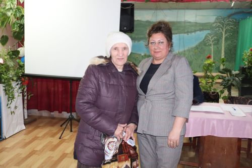 Апак авыл җирлеге эшеннән халык канәгать яши