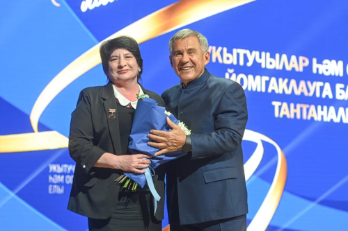 Гөлфия Билалова макатаулы исемгә лаек булды