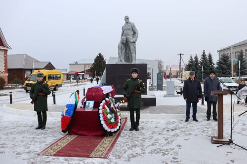Алькеевцы проводили в последний путь Амира Нутфуллина