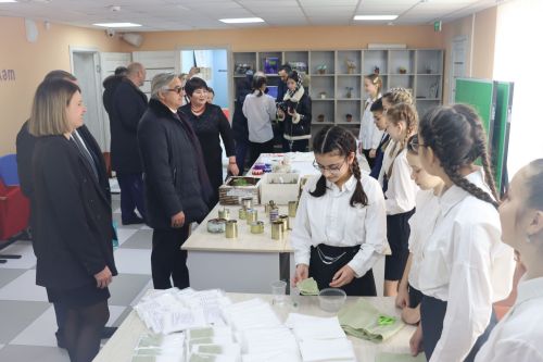 «Актай» клубында шөгыльләнүчеләр фронтка коры душ хәзерлиләр