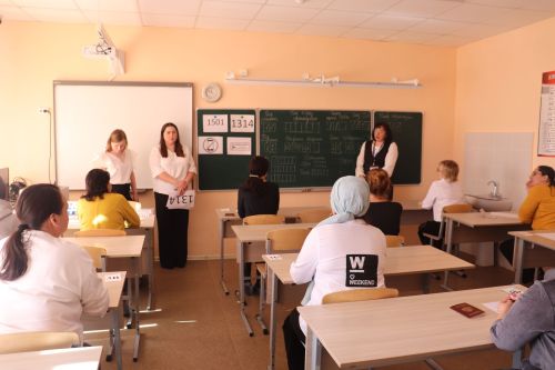 Родители сдали ЕГЭ по истории в день акции  «Сдаем вместе. День сдачи ЕГЭ с родителями”