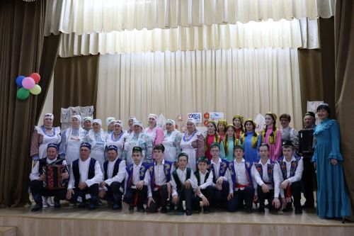 Алпар авылында “Милли хәзинә” дип исемләнгән фолк-батл үтте