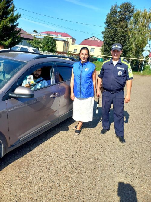 Автоинспекторы района провели акцию «Ребенок – главный пассажир».