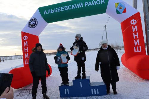 На лыжной базе прошли соревнования по лыжным гонкам в зачет ГТО