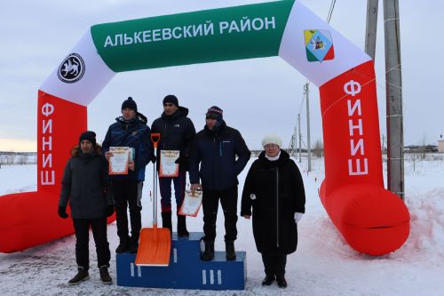 На лыжной базе прошли соревнования по лыжным гонкам в зачет ГТО