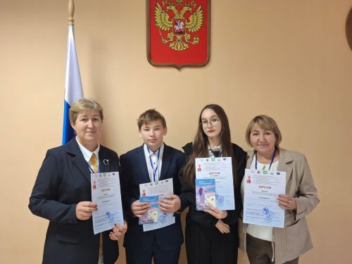 Юхмачы мәктәбе Советлар Союзы Герое А. З. Вәлиев исемендәге конференциядә уңышлы чыгыш ясады