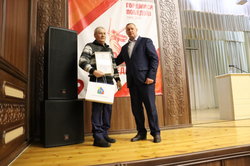 Торак-коммуналь хуҗалык хезмәткәрләре Мактау грамоталары белән бүләкләнде