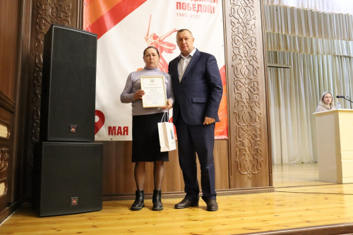 Торак-коммуналь хуҗалык хезмәткәрләре Мактау грамоталары белән бүләкләнде