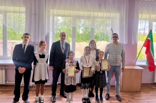 В Алпаровской школе прошел шахматный турнир