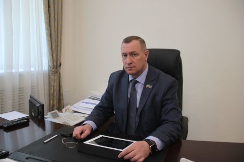 Әлки районы башлыгы Александр Никошин әлкилеләрне Гаилә, мәхәббәт һәм тугрылык көне белән котлады